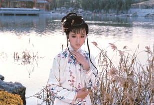 濯青莲而不妖怎么读