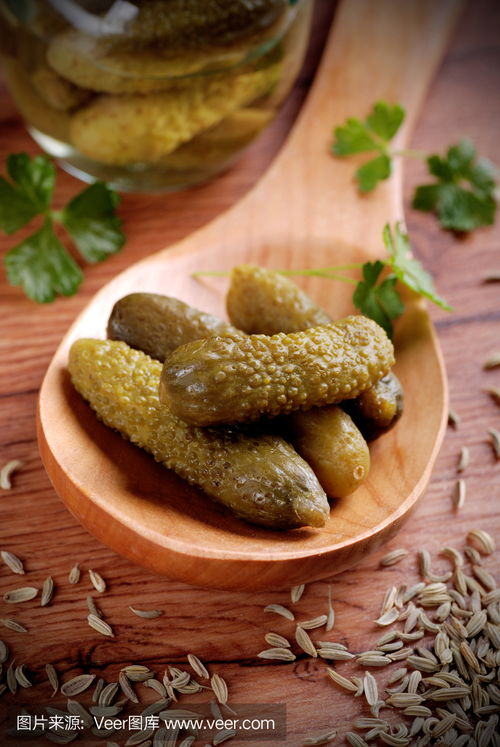 「泡菜」英文怎么说?表示「泡菜」的2种英文说法!