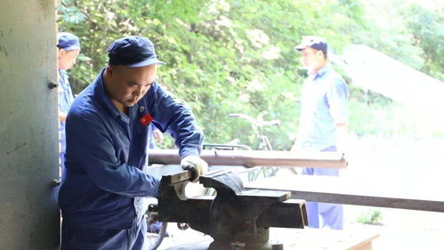 女主穿越到女人很少的地方的小说