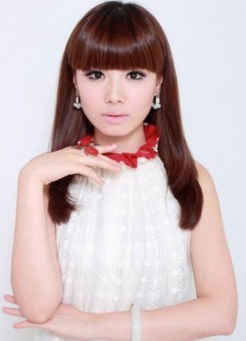 万蒂妮岁数