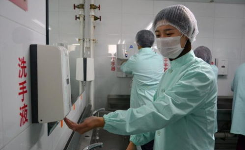 护肤品酒精的化学名称，酒精的化学名称怎么写