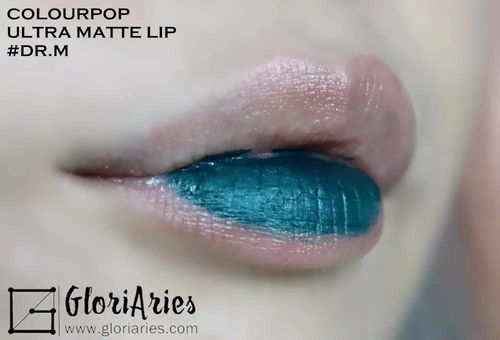 杨千嬅的《咬唇》 歌词