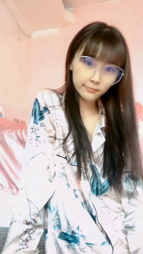 我表妹的孩子叫我叫什么，我表妹是九天翱翔的凤,有铮铮傲骨第几集