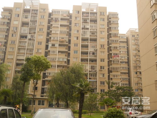 漯河临颍瑞贝卡瑞和苑容积率是多少?