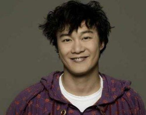 k歌之王国语版是多少首歌名组成的，k歌之王国语版叫什么名字