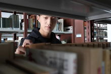 老实敦厚的意思，仁者立德唯敦厚的意思