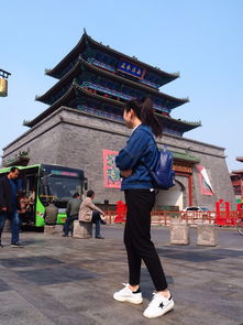 行人临发又开封全诗，复恐匆匆说不尽,行人临发又开封