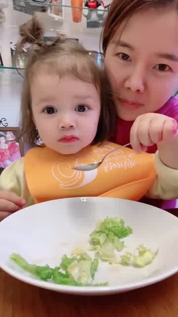 《看见什么吃什么》免费在线观看完整版高清,求百度网盘资源