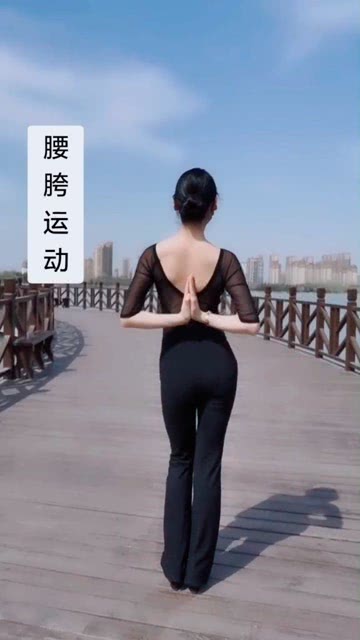 腰胯骨左侧疼是怎么回事，腰胯部肌肉疼是怎么回事