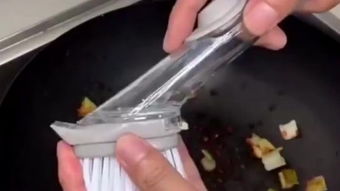 用过的避孕套，用过的废洗液应如何处理