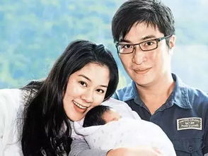 李晞彤的个人简介