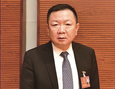 陈永红南通调到创新区，陈永红多少岁
