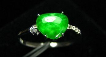 翡翠绿色分类及等级是什么?