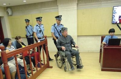 李宝俊的人物经历