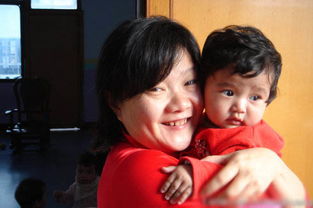 洪晃的女儿平平父亲叫什么，洪晃女儿的中文名