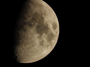 月亮传说作文200字，十五的月亮传说