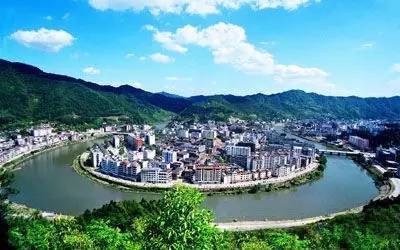 称赞女性能干的诗句有哪些?