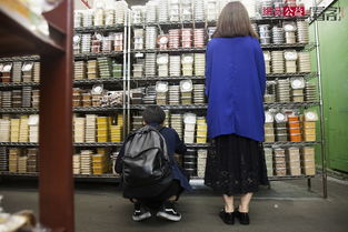 露西英文怎么读