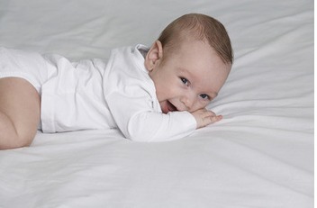 2023年水兔宝宝取名禁忌，女孩子兔宝宝取名