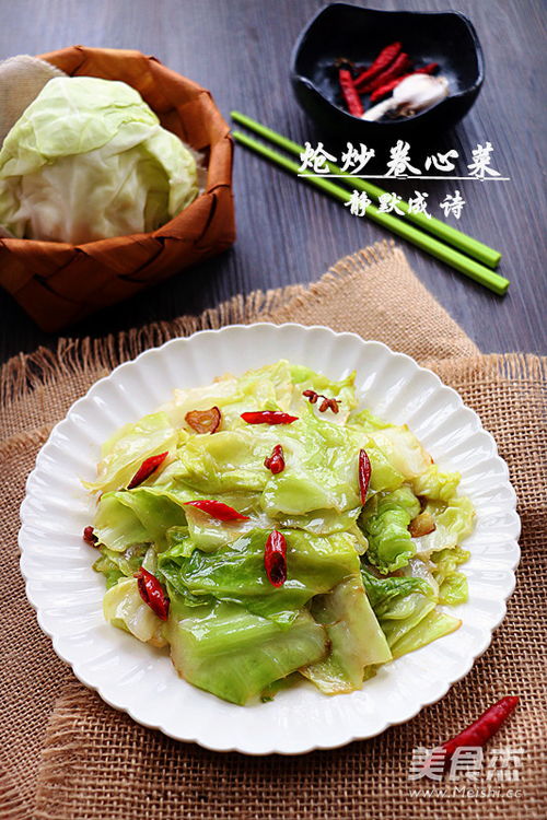 炒卷心菜的做法，炒卷心菜图片