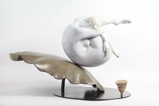 蜷曲的意思，毕毕剥剥的意思