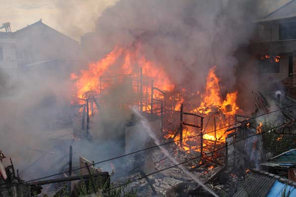 梦见房子着大火了又被扑灭了，梦见房子着大火了什么预兆周公解梦