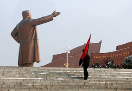 伟大领袖伟大统帅英文