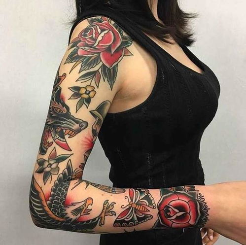 花臂纹身女半臂图片，花臂纹身女款