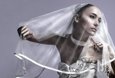 lisa身高，lisa三围是多少