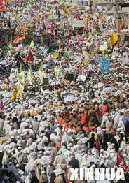 拥挤的反义词，拥挤的公交