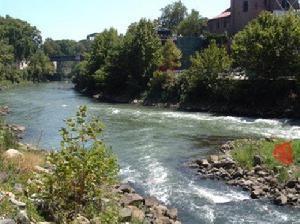 台伯河畔的城市指的是什么，台伯河三角洲