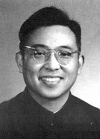 查氏兄弟的简介