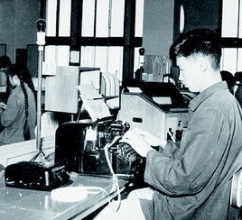 谁发明了电报谁发明了电话谁发明了无线电广播，谁发明了电话