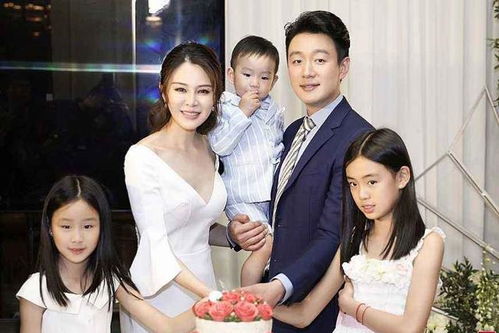 结婚三十年发朋友圈感言，结婚三十年送老婆什么礼物