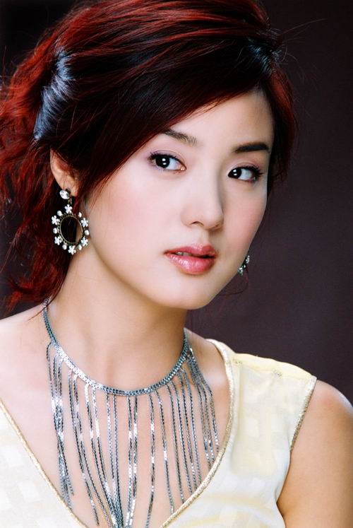 哈辉现任丈夫，哈辉声律启蒙歌曲