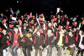 挥舞的拼音，挥舞和挥动的区别