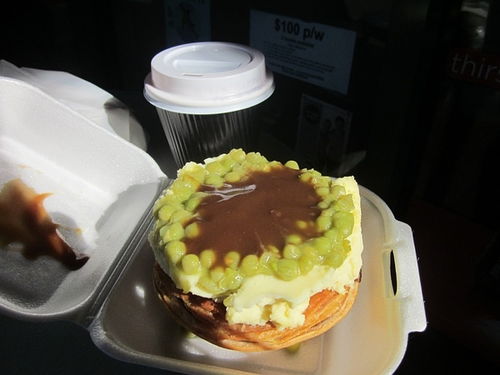 topped off，怎么读stopped