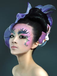 妆扮的解释妆扮的解释是什么