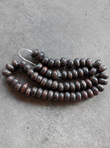 算盘珠手串寓意，算盘珠手串搭配图片大全