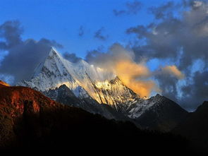 仙乃日、央迈勇、夏诺多吉最好什么时候去