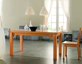 一张书桌的拼音，桌椅的拼音