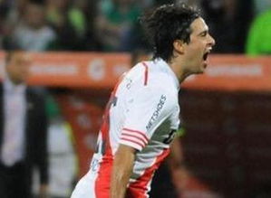 莱昂纳多·皮斯库利奇的职业生涯