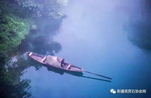 一叶扁舟的拼音