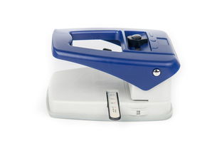 学习用品类英语单词至少20个、带中文意思和音标