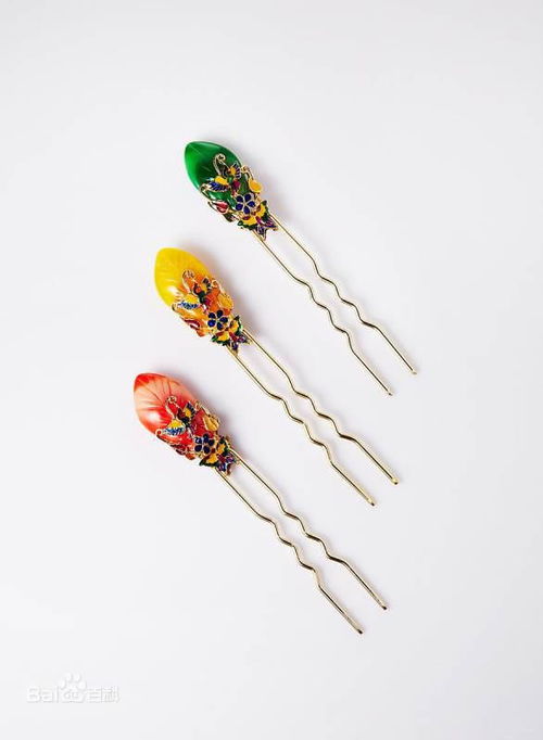 何我堂堂须眉诚不若彼裙钗的意思，寒翠袖 贵荆钗的意思