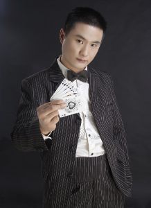 郑彬彬个人资料简介，郑彬睿