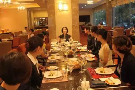 中国酒桌上的规矩和禁忌有哪些?