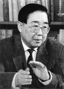 母姓的姓氏名人