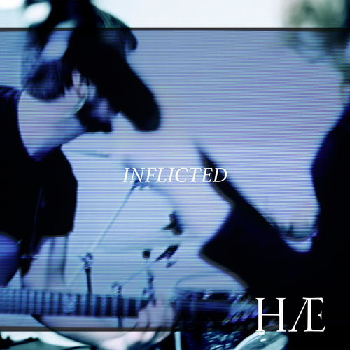 inflicted by，inflicted with