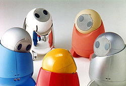 机器人保姆照顾老人，机器人保姆图片